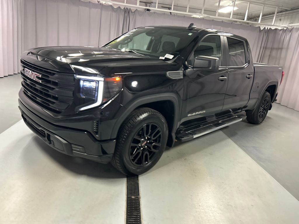 Used 2024 GMC Sierra 1500 Pro w/ Graphite Edition AWD/4WD image 3