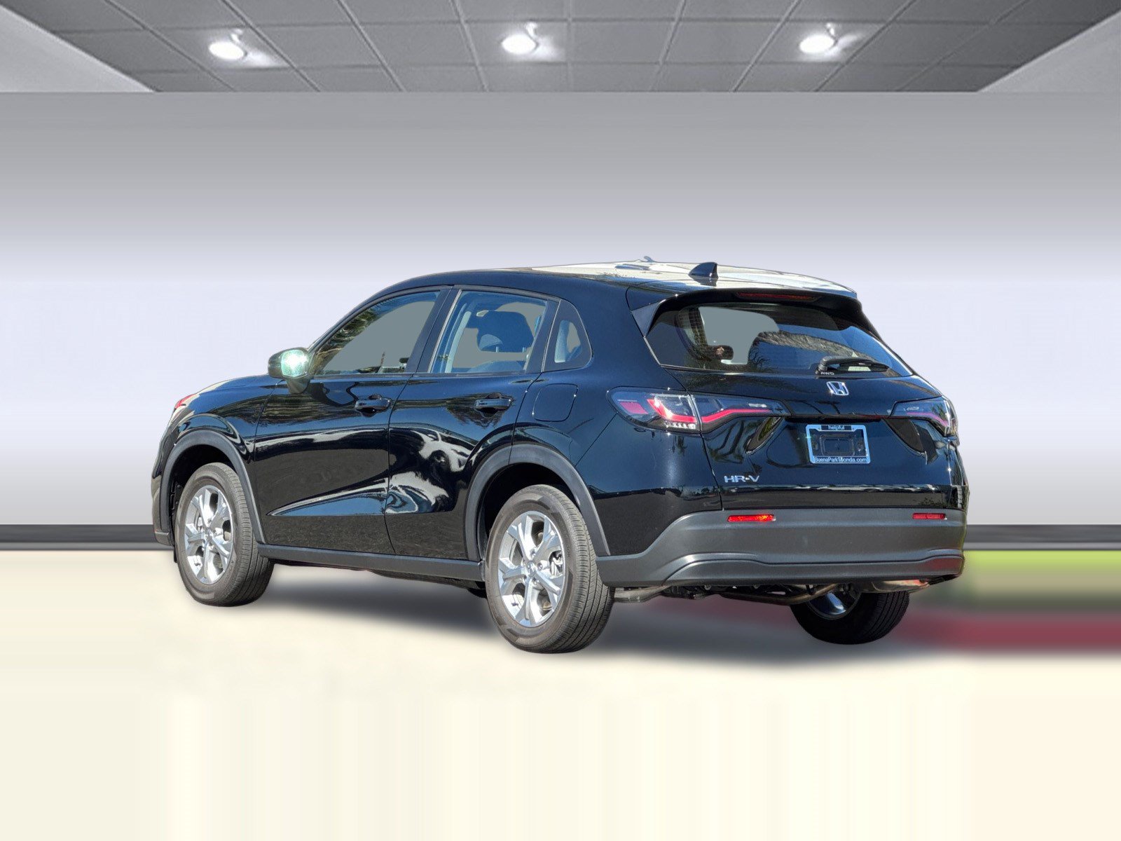 Certified 2025 Honda HR-V LX image 3