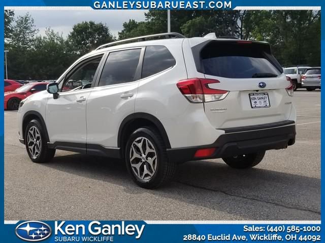 Certified 2022 Subaru Forester Premium image 6