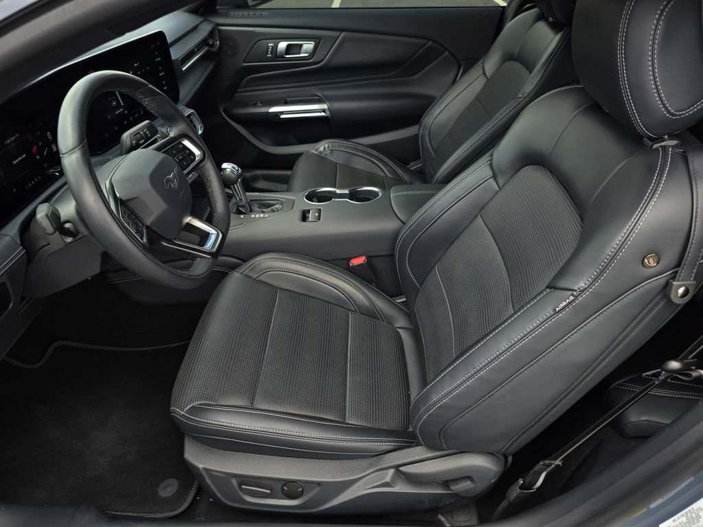Used 2024 Ford Mustang Premium RWD image 10