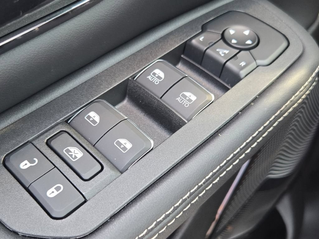 New 2027 RAM 1500 Limited AWD/4WD image 34