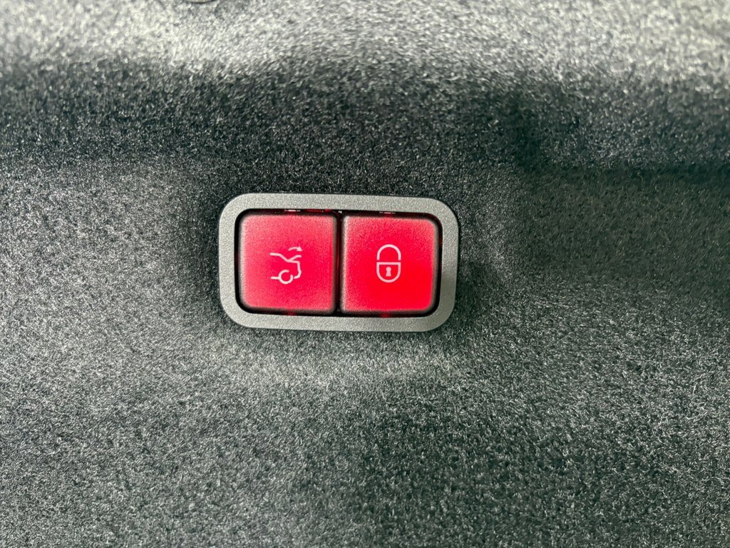 Used 2024 Mercedes-Benz SL 55 AMG SL 55 AMG image 37