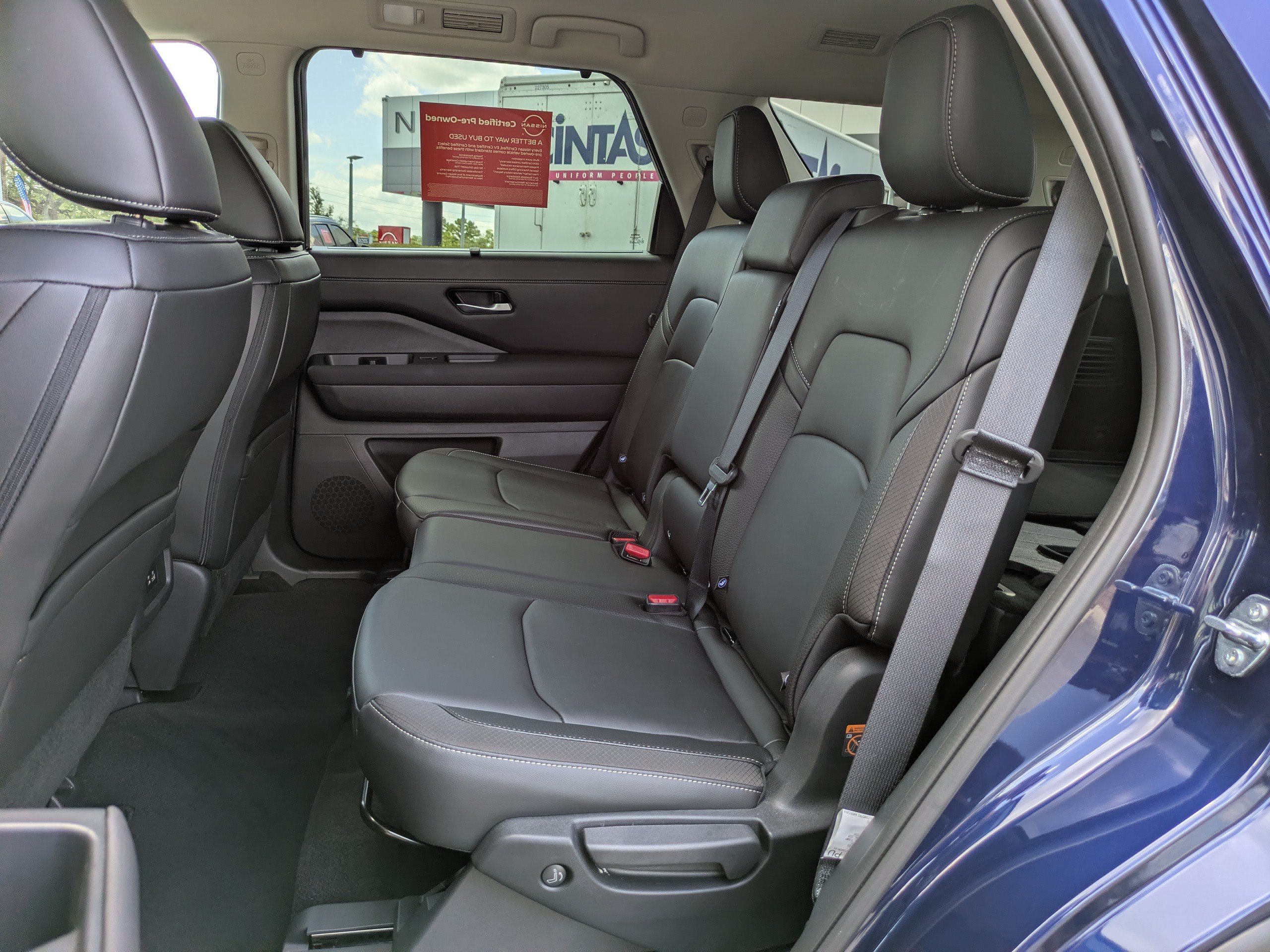 Certified 2025 Nissan Pathfinder SL w/ Cargo Package FWD image 15