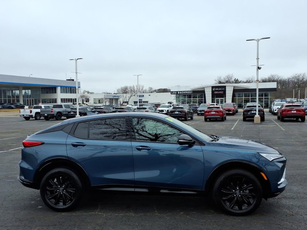 Used 2024 Buick Envista Sport Touring w/ Convenience I Package image 8