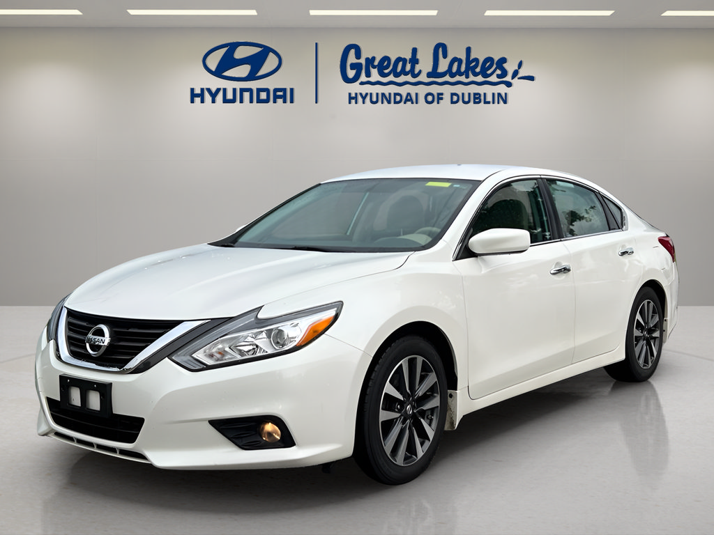 Used 2016 Nissan Altima 2.5 SV FWD image 1