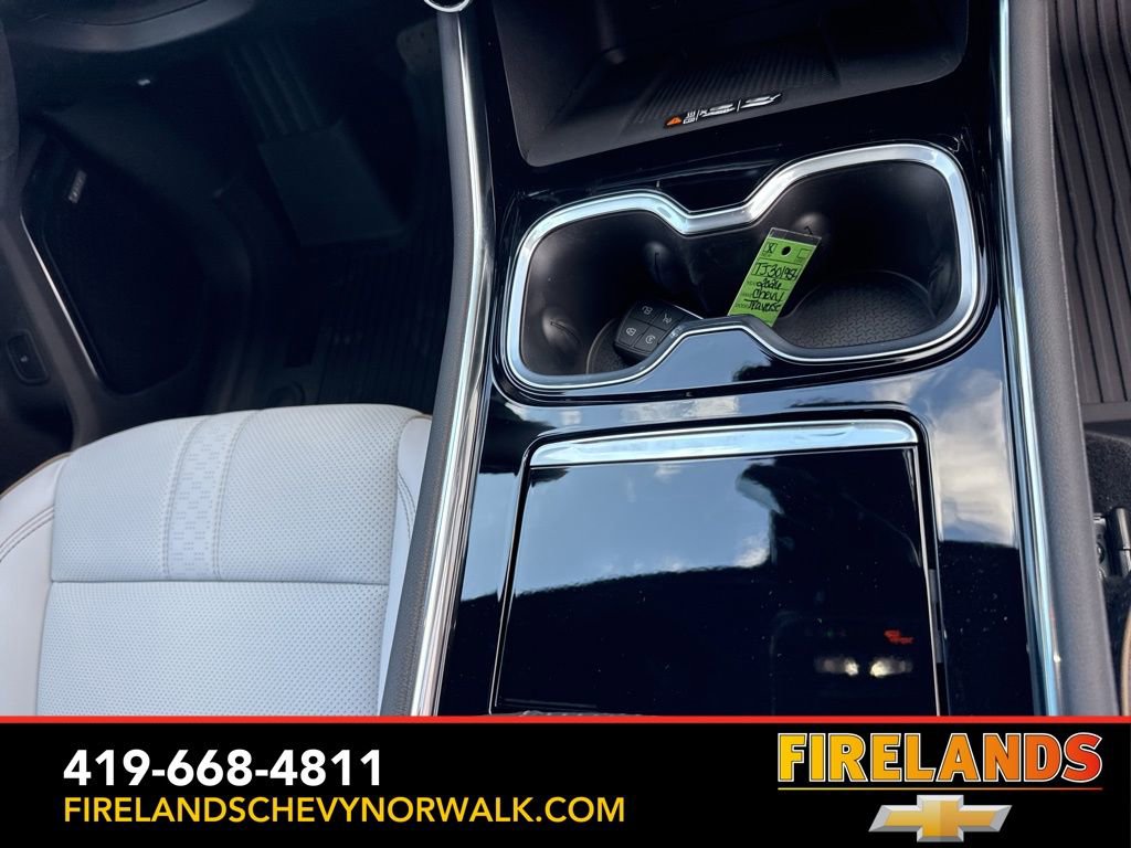 New 2026 Chevrolet Traverse High Country w/ LPO, Floor Liner Package image 32