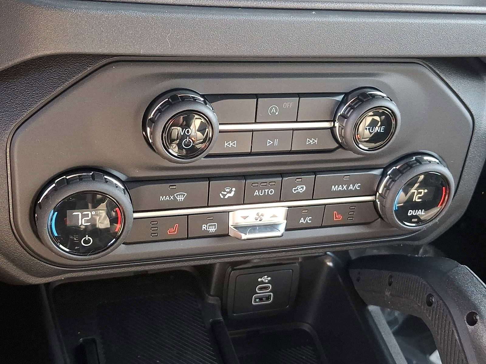 New 2026 Ford Bronco Big Bend image 13