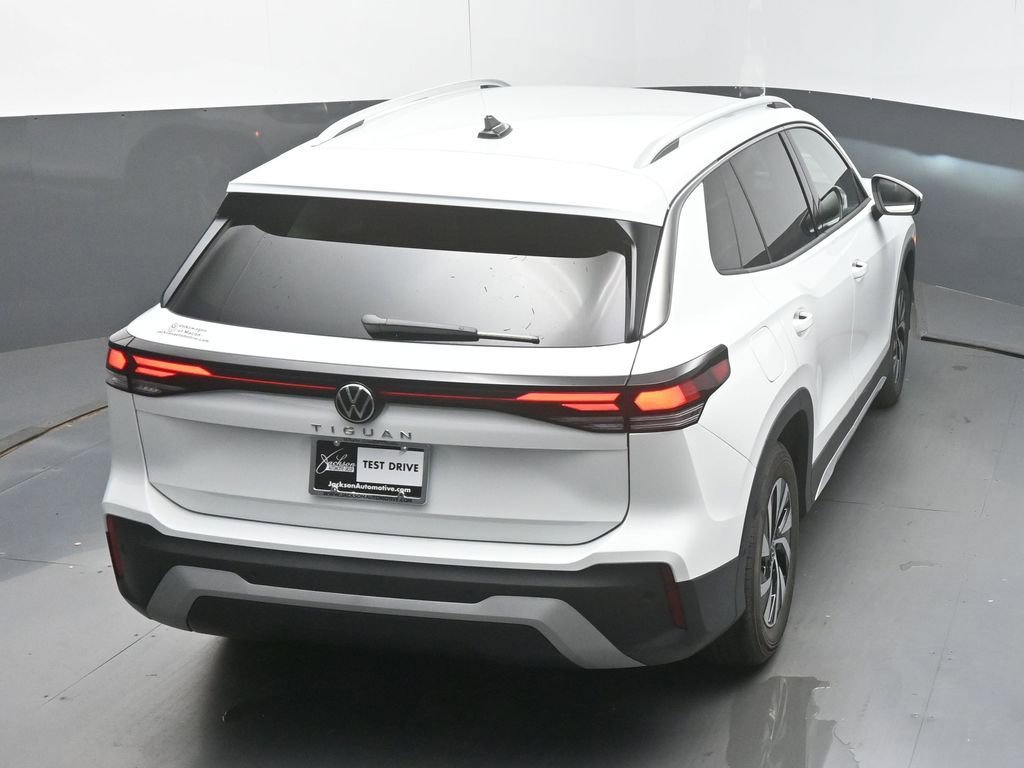 New 2026 Volkswagen Tiguan S FWD image 48