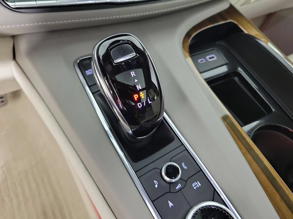 Used 2024 Cadillac Escalade ESV Sport Platinum w/ LPO, Floor Liner Package AWD/4WD image 30