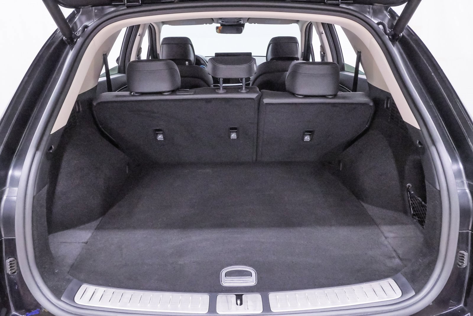 Certified 2025 Genesis GV70 2.5T image 24