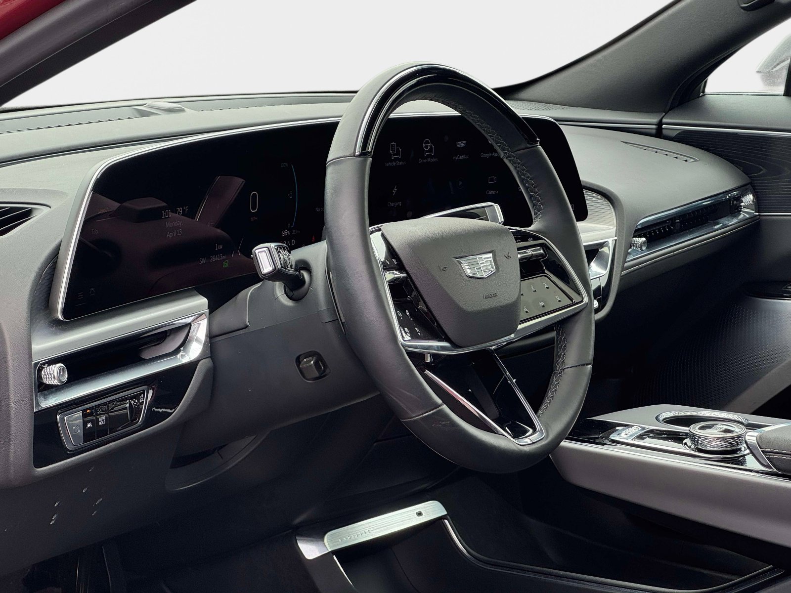 Certified 2025 Cadillac Lyriq Luxury w/ LPO, Floor Liner Package image 12