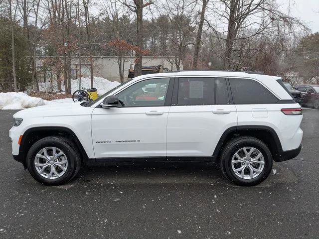 Certified 2023 Jeep Grand Cherokee Limited AWD/4WD image 9