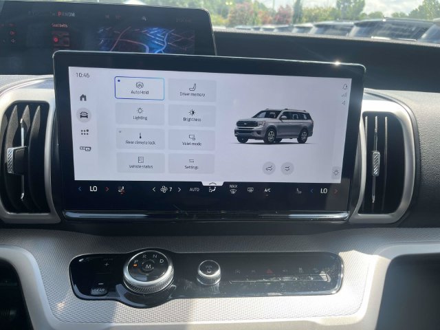 New 2026 Ford Expedition Active AWD/4WD image 17