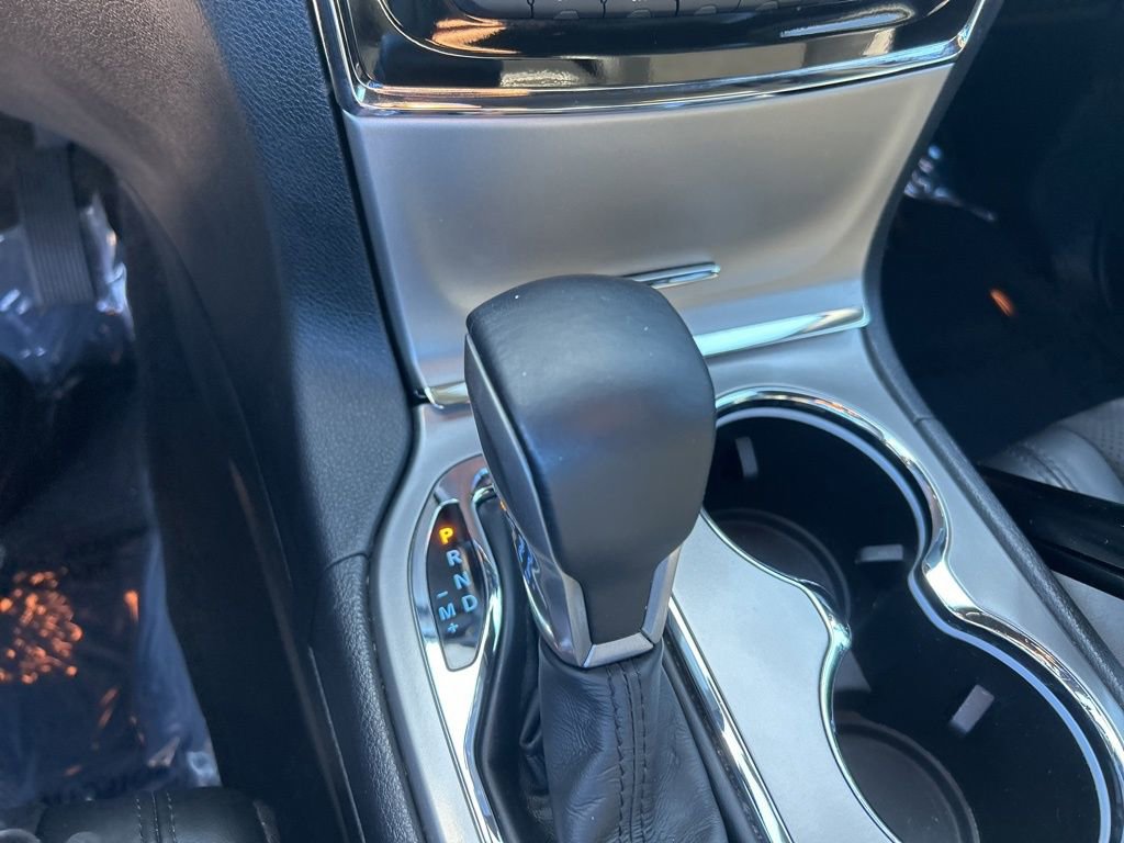 Certified 2021 Jeep Grand Cherokee Laredo X image 13