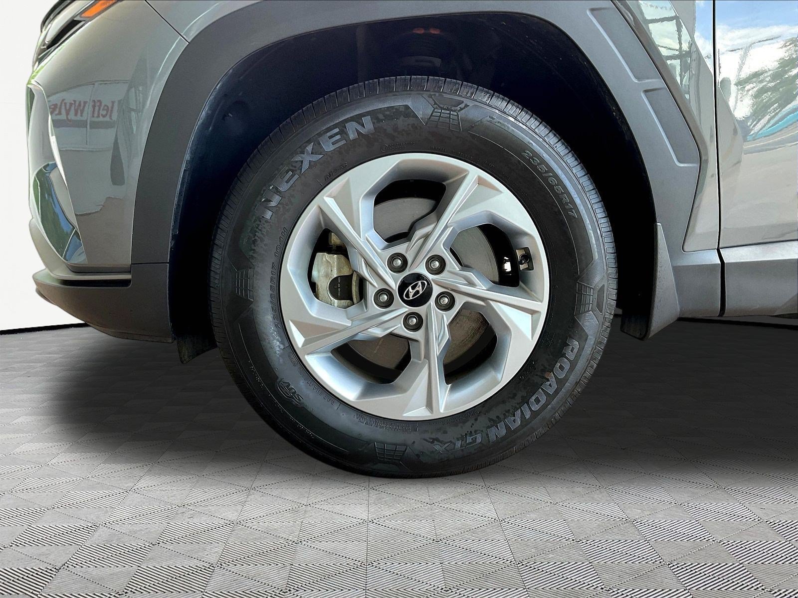 Used 2024 Hyundai Tucson SE AWD/4WD image 30