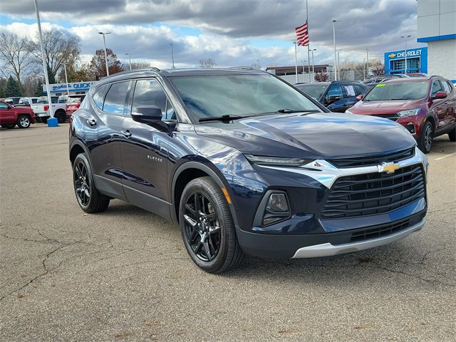 Used 2020 Chevrolet Blazer LT image 2
