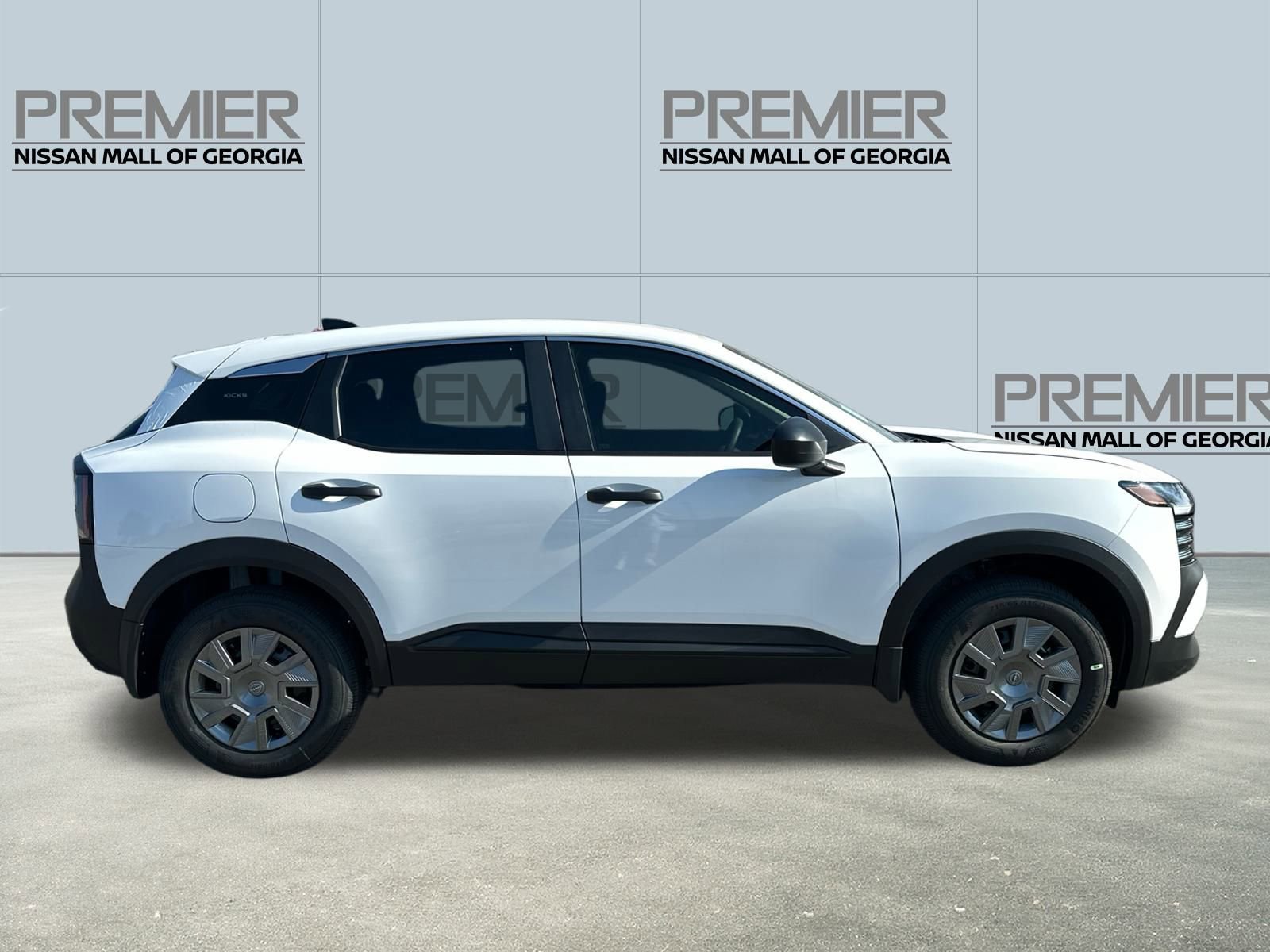 New 2026 Nissan Kicks S image 4