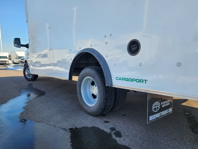 New 2026 Chevrolet Express 4500 w/ Power Convenience Package RWD image 35