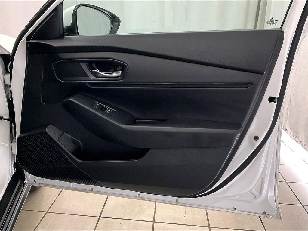 Used 2024 Honda Accord EX image 12