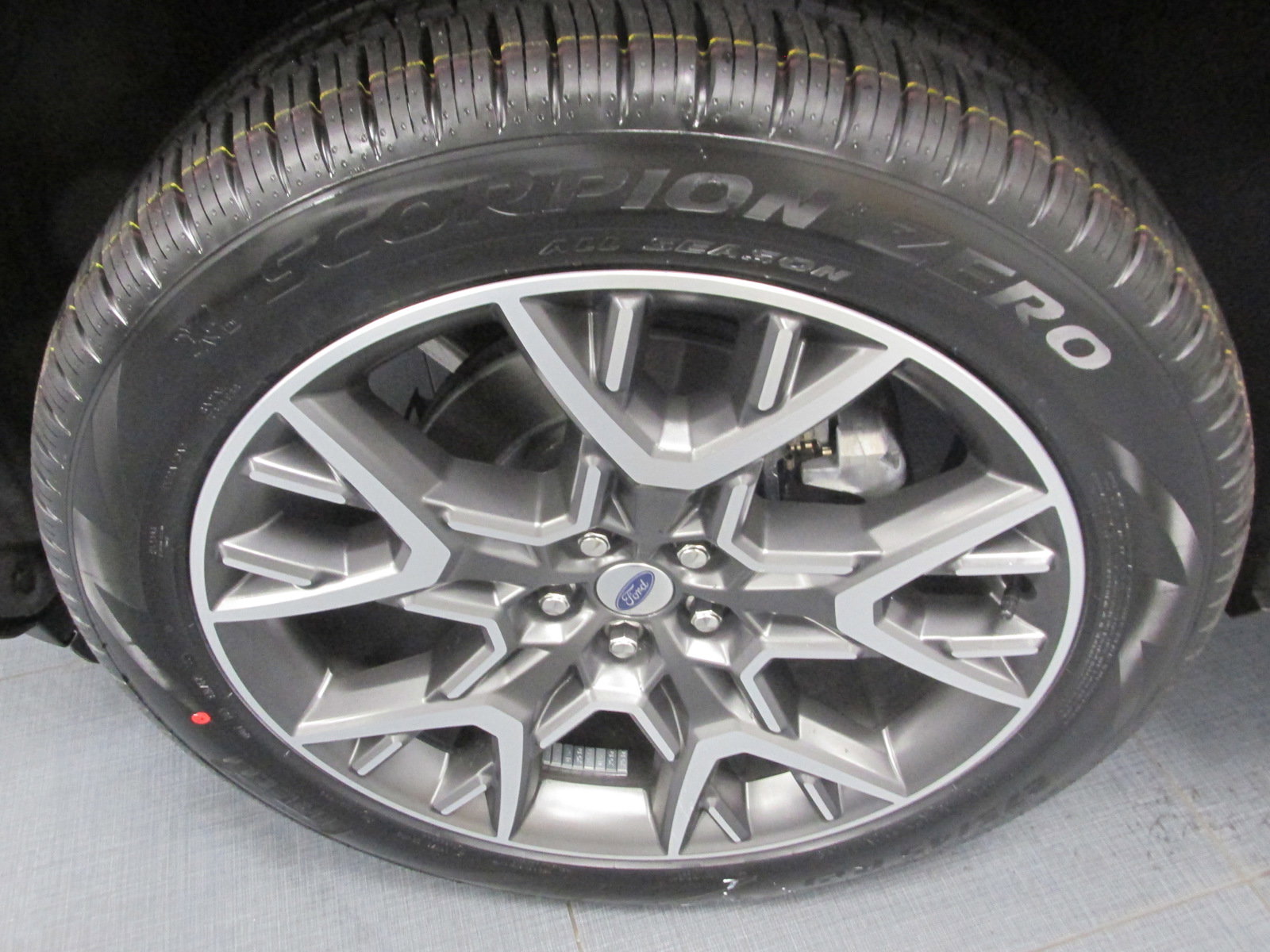 New 2025 Ford Explorer Platinum w/ Ultimate Package image 11