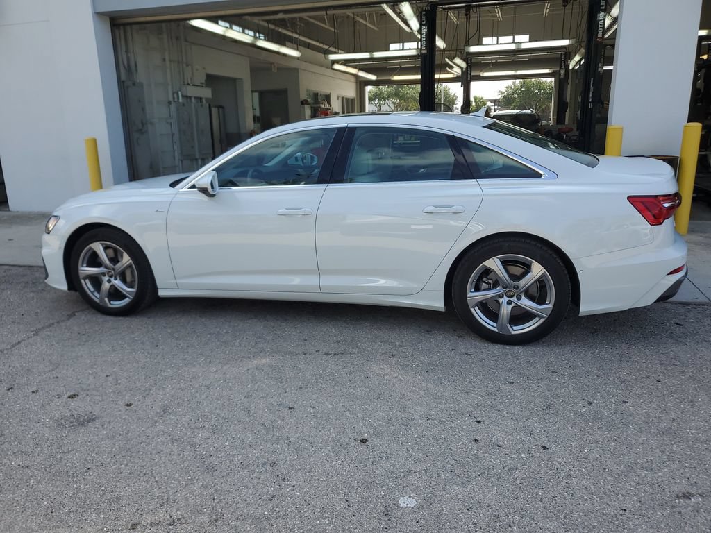 Certified 2025 Audi A6 3.0T Prestige AWD/4WD image 8