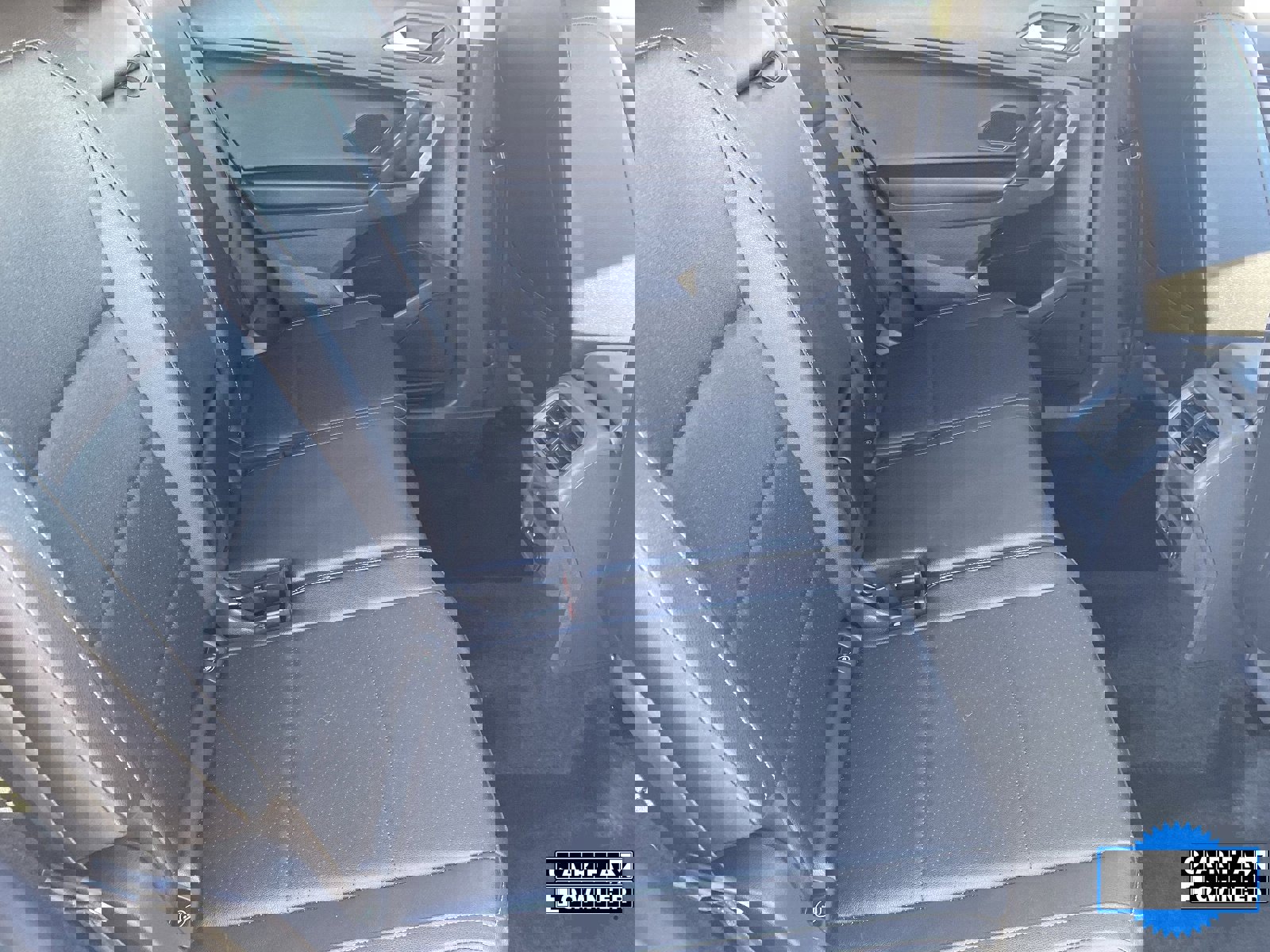 Used 2020 Volkswagen Tiguan SE image 14