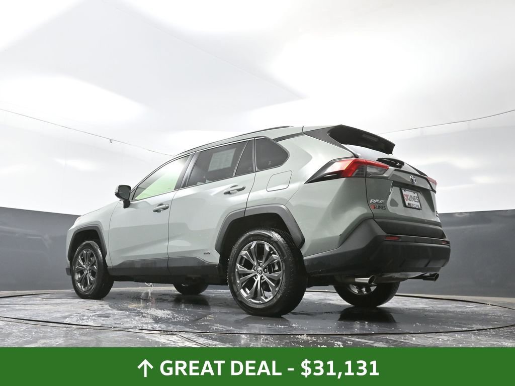 Used 2023 Toyota RAV4 XLE Premium image 57