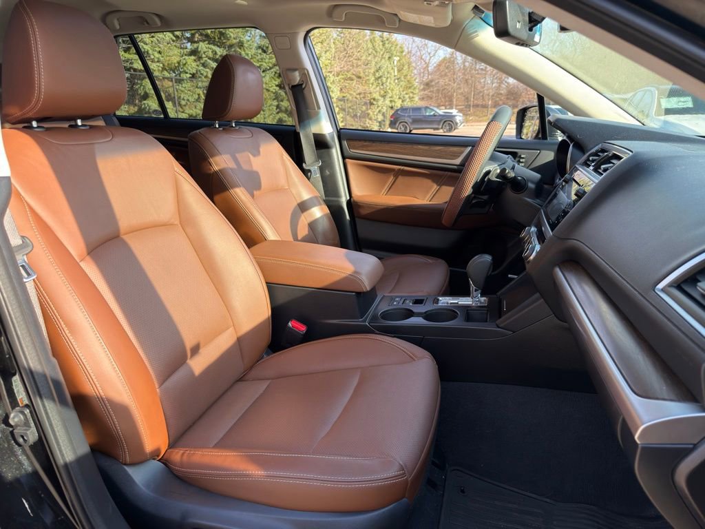 Used 2017 Subaru Outback 3.6R Touring image 34