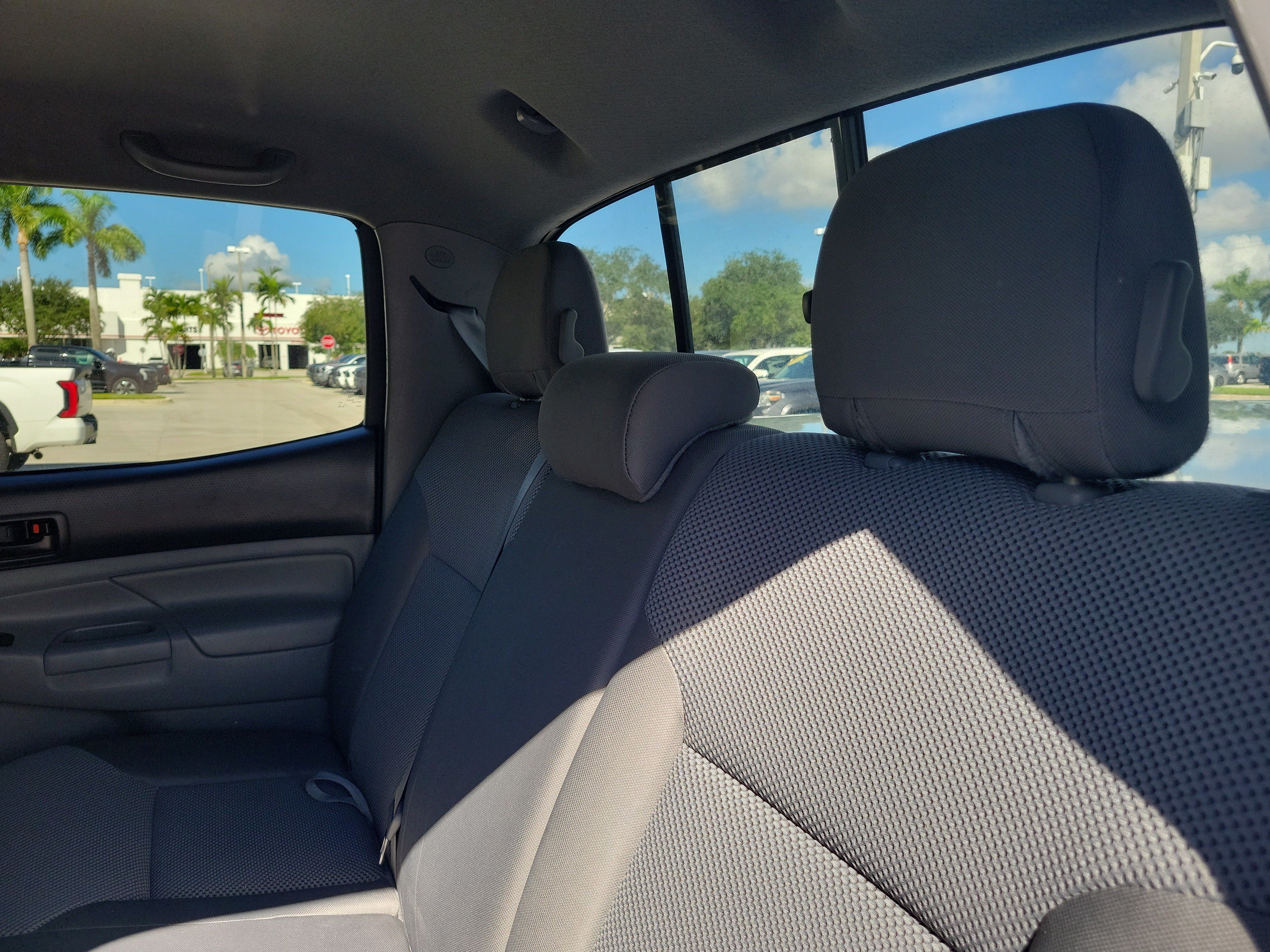 Used 2012 Toyota Tacoma PreRunner w/ TRD Sport Pkg RWD image 13