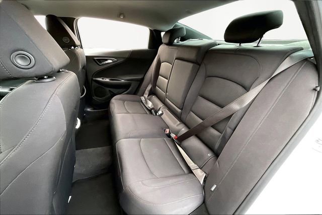 Used 2024 Chevrolet Malibu LT image 16