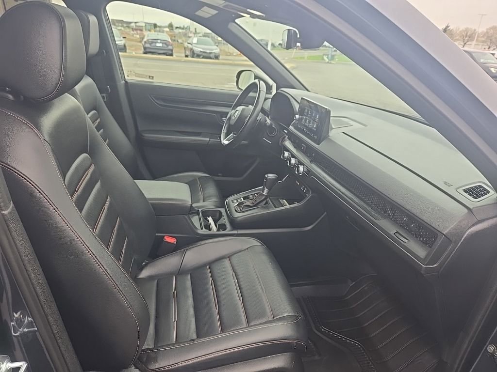Used 2025 Honda CR-V Sport-L image 31