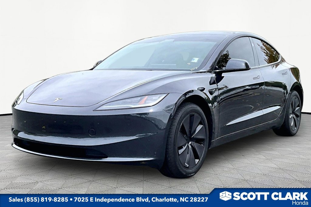Used 2025 Tesla Model 3 Long Range RWD image 3