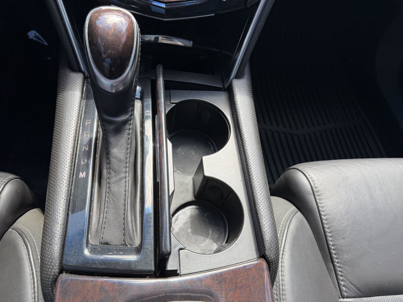Used 2015 Cadillac XTS Luxury FWD image 14