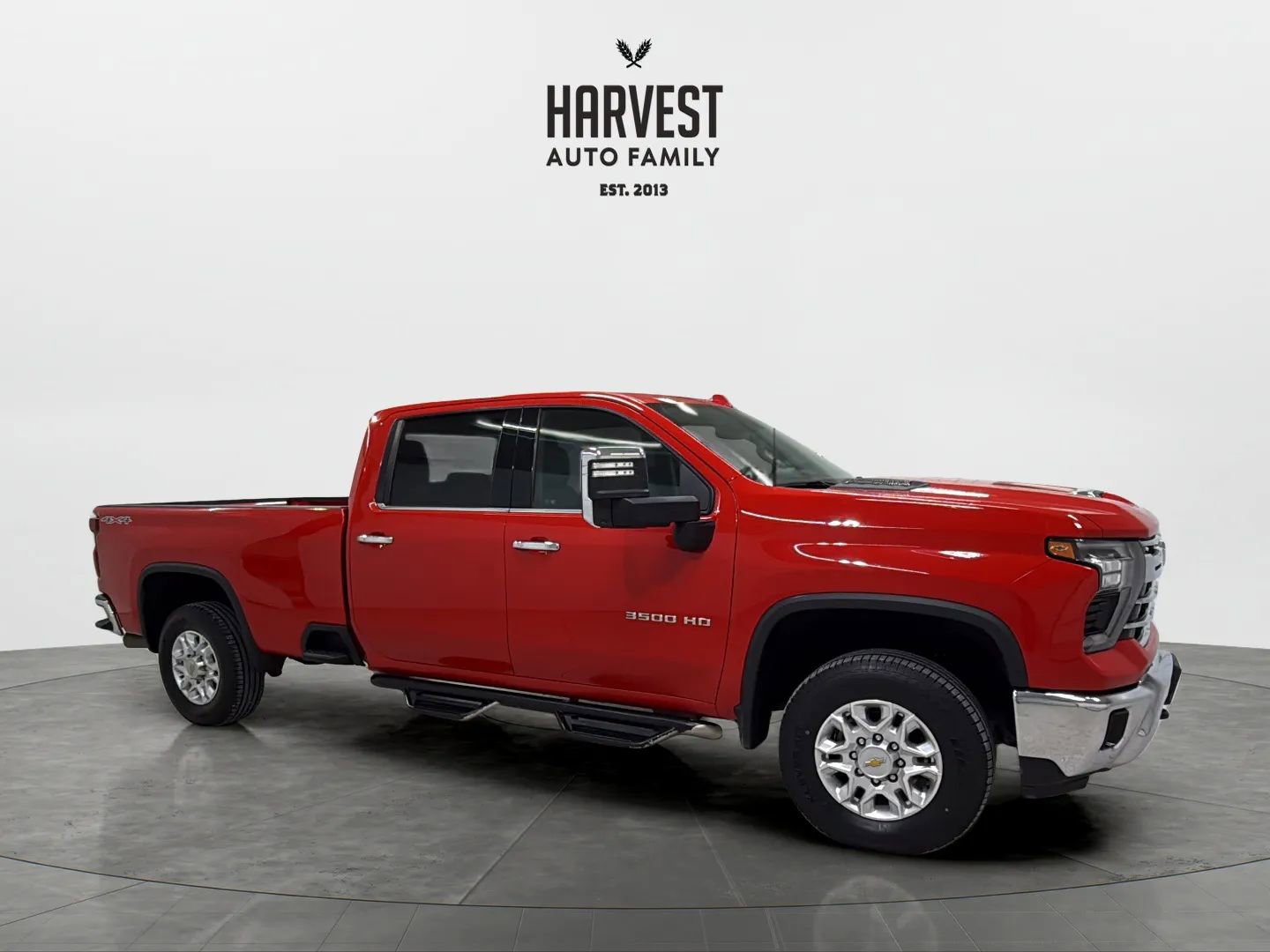 Used 2024 Chevrolet Silverado 3500 LTZ w/ LTZ Convenience Package AWD/4WD image 9