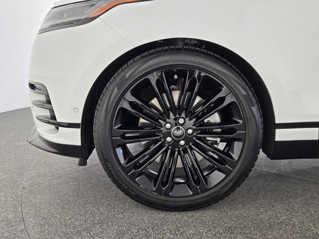 Used 2026 Land Rover Range Rover Velar Dynamic SE AWD/4WD image 9