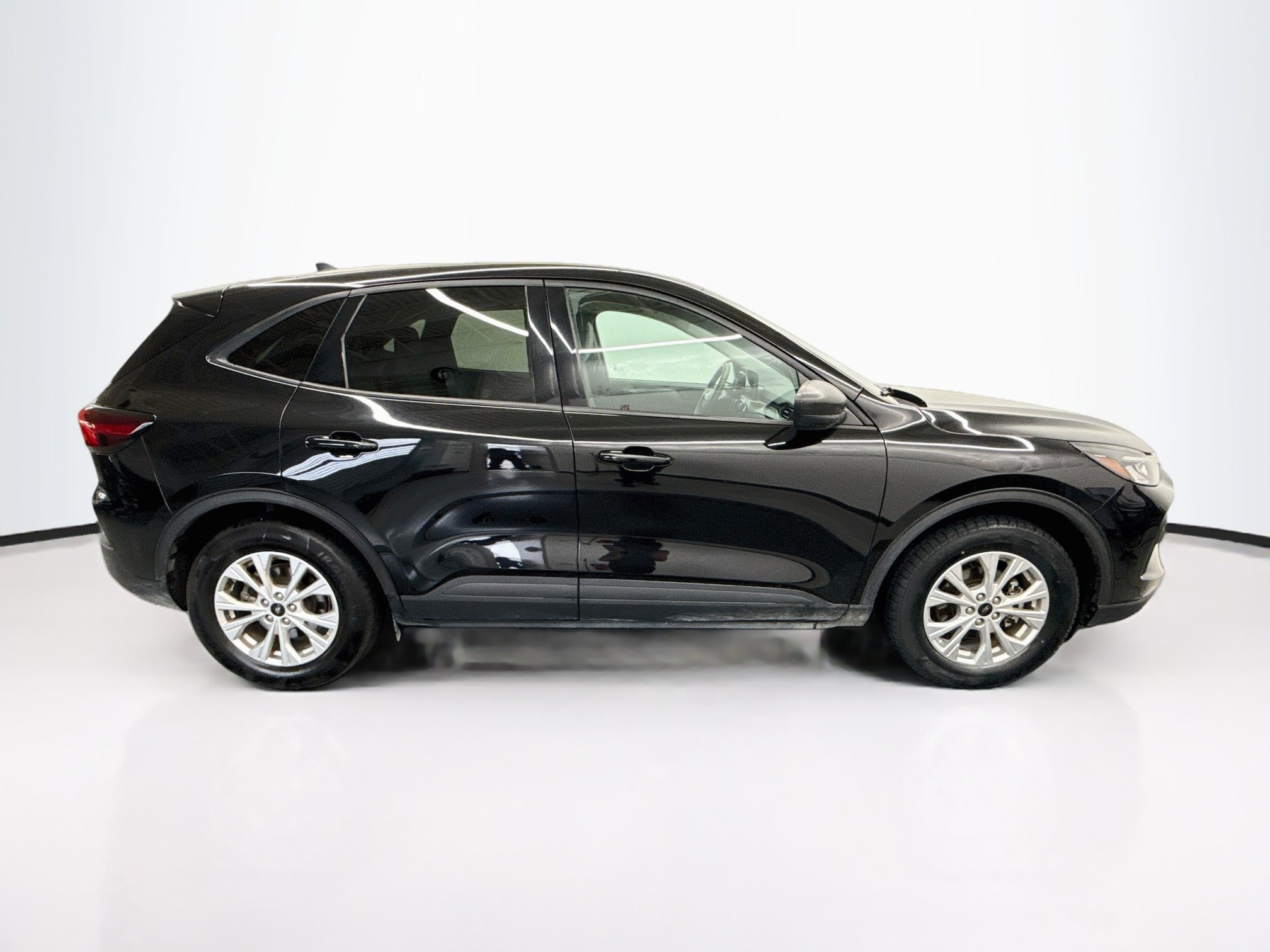 Used 2025 Ford Escape Active FWD image 10