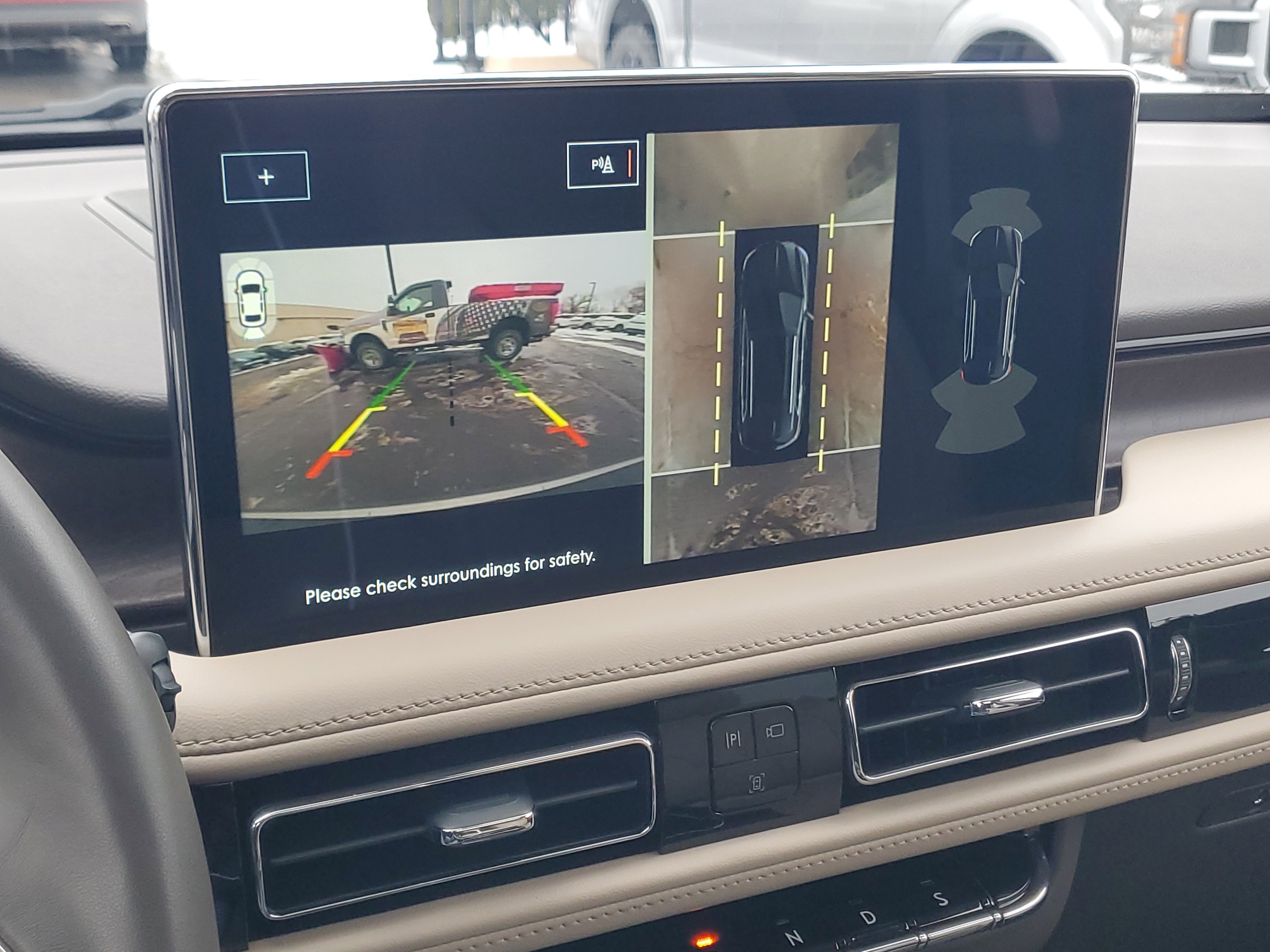 Used 2023 Lincoln Nautilus Reserve w/ Equipment Group 201A image 17