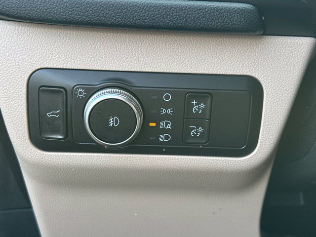 Used 2020 Ford Escape SEL AWD/4WD image 12