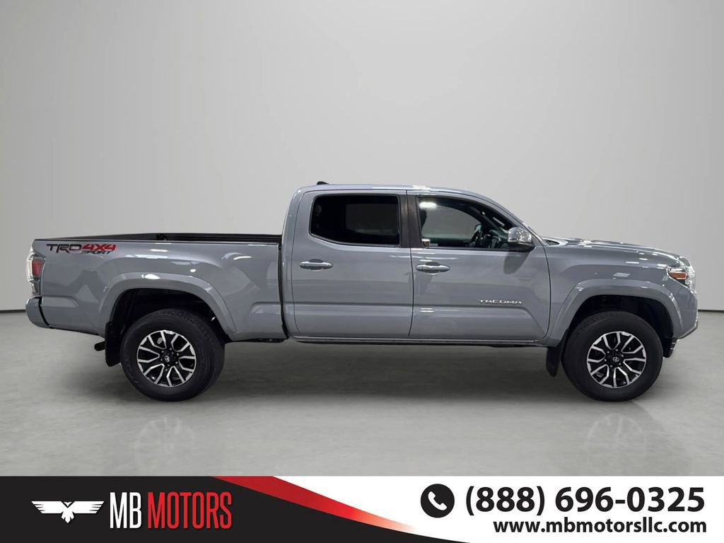 Used 2021 Toyota Tacoma TRD Sport AWD/4WD image 3