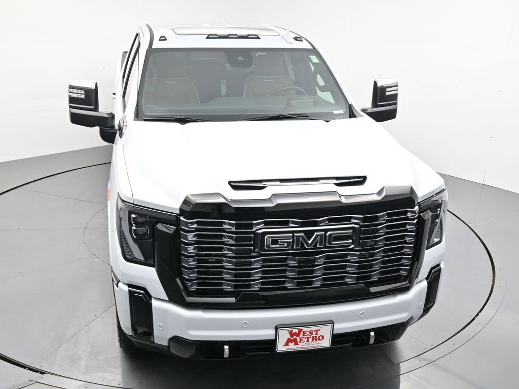 New 2026 GMC Sierra 3500 Denali Ultimate image 4