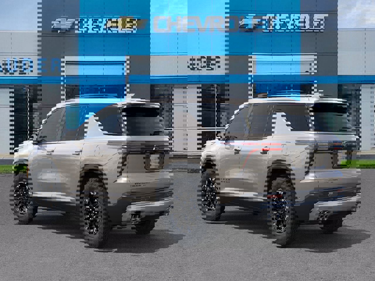 New 2026 Chevrolet Traverse Z71 w/ Driver Confidence Package image 3