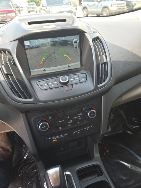 Used 2018 Ford Escape SEL FWD image 18