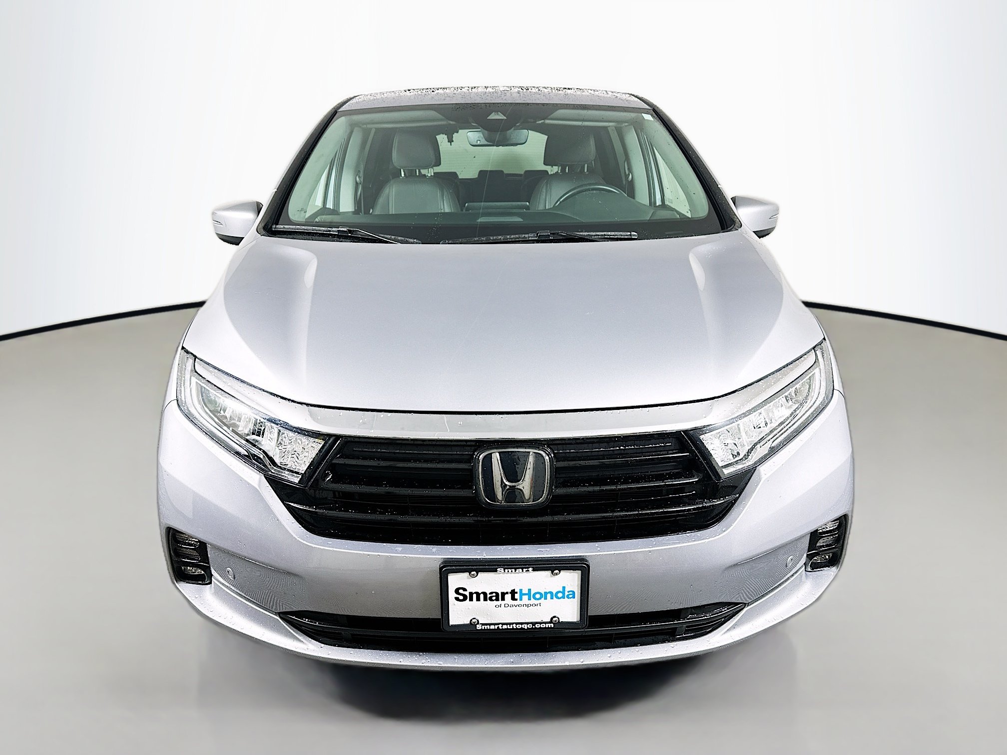 Used 2023 Honda Odyssey Touring image 2