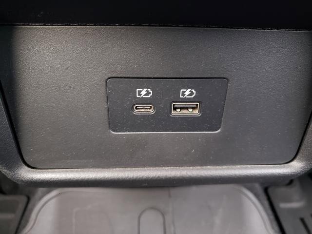 Used 2022 Nissan Rogue SV image 13