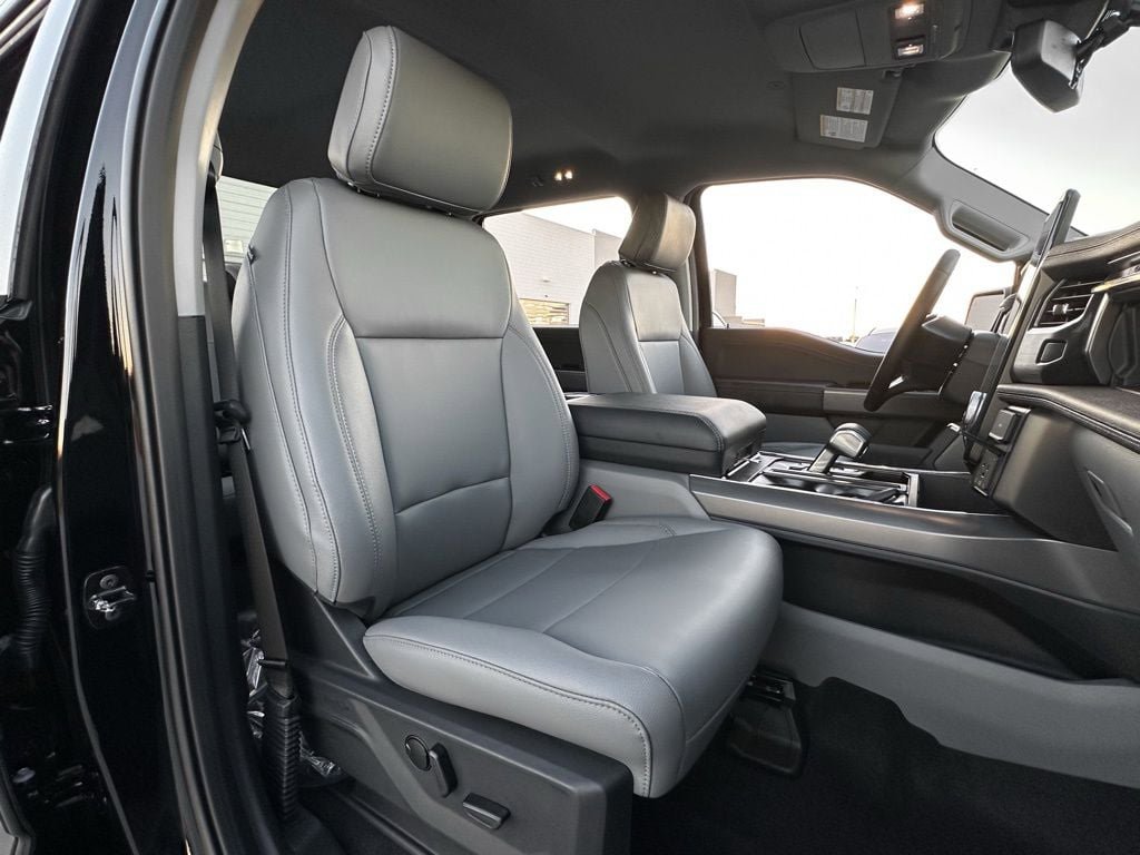 New 2025 Ford F150 Lightning Flash image 81