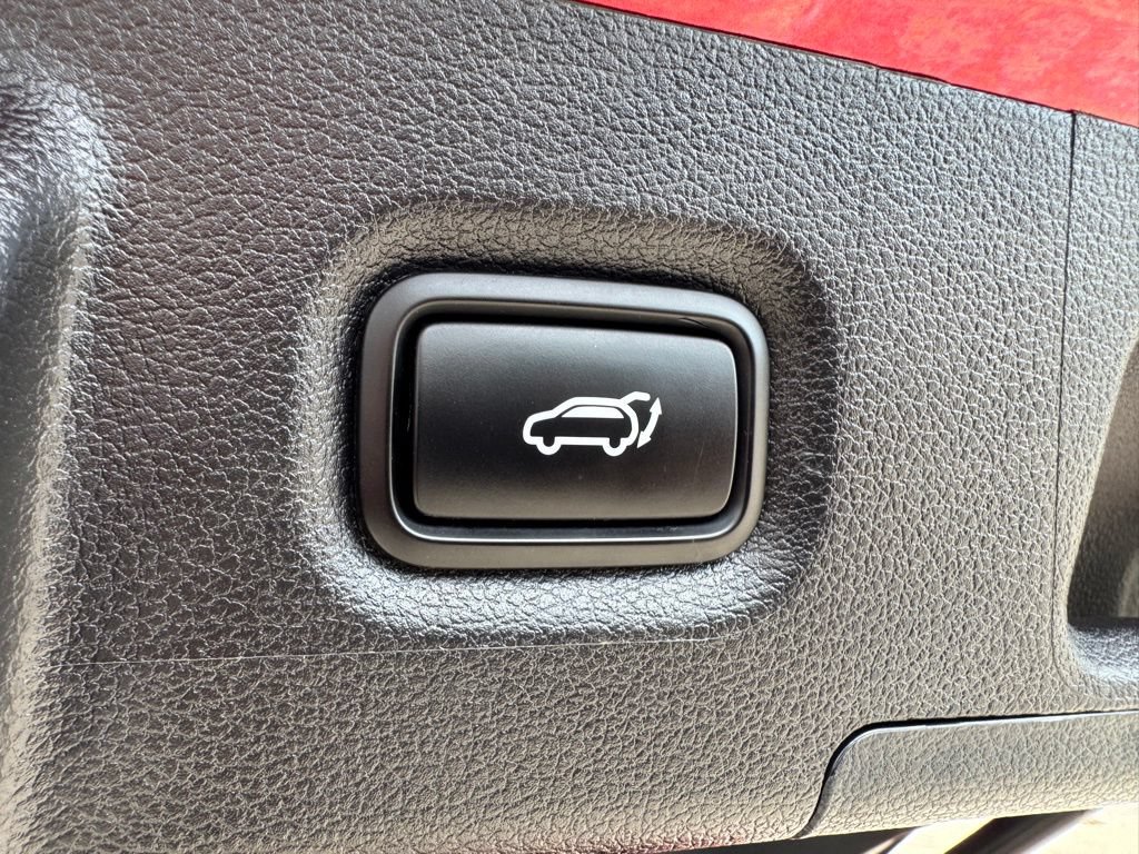 Used 2022 Hyundai Santa Fe Calligraphy w/ Cargo Package AWD/4WD image 15