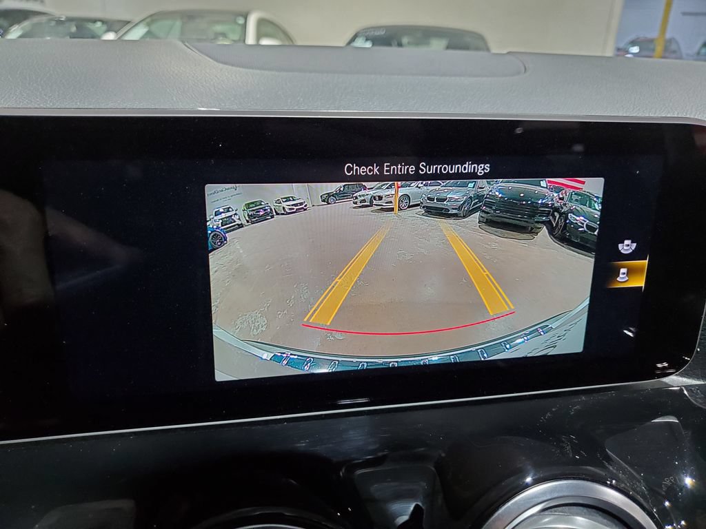 Used 2021 Mercedes-Benz GLA 250 image 34