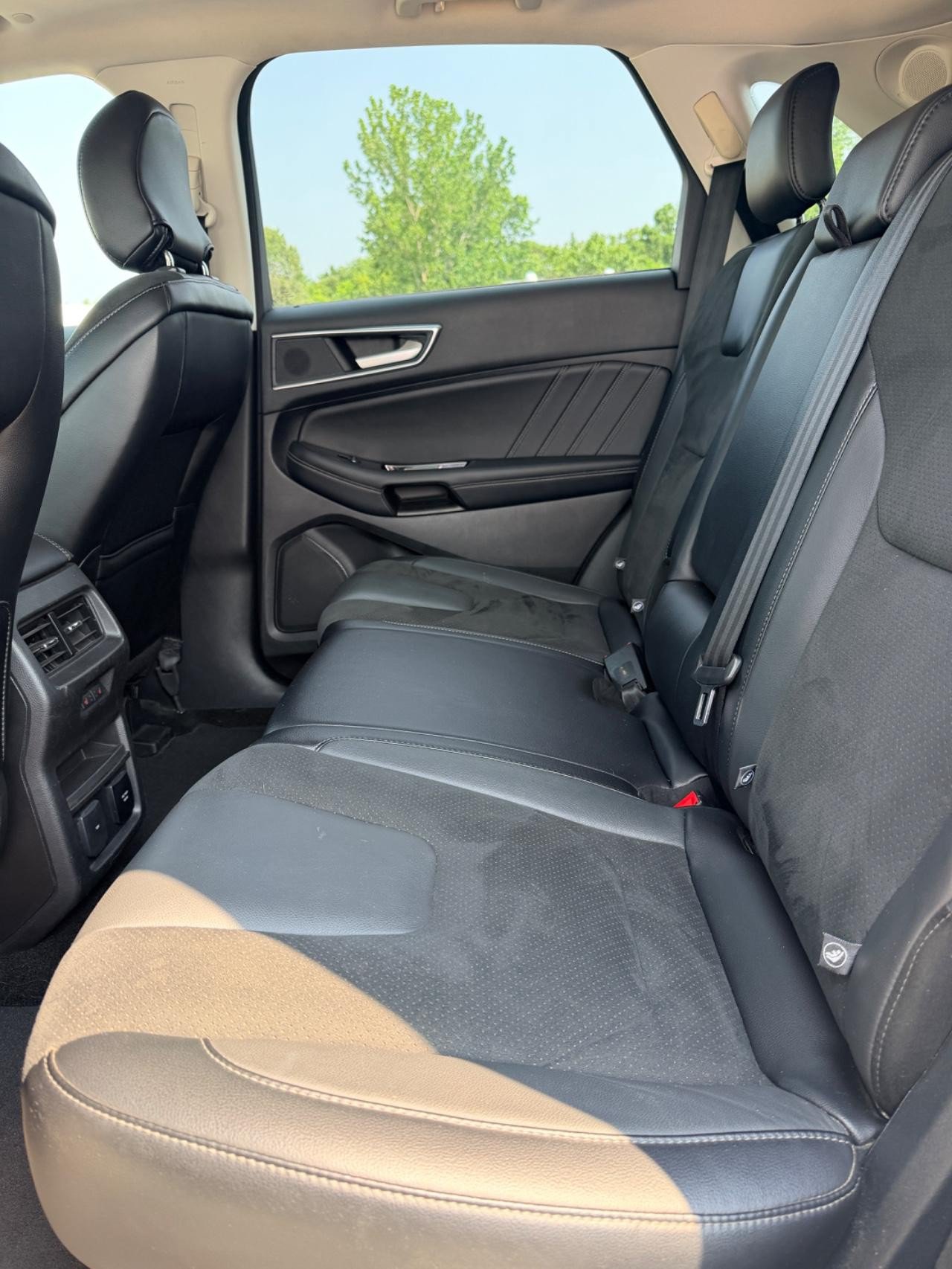 Used 2018 Ford Edge Sport w/ Equipment Group 401A AWD/4WD image 11