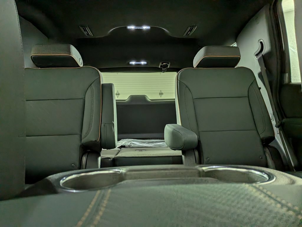 New 2026 GMC Yukon AT4 w/ AT4 Premium Package AWD/4WD image 29