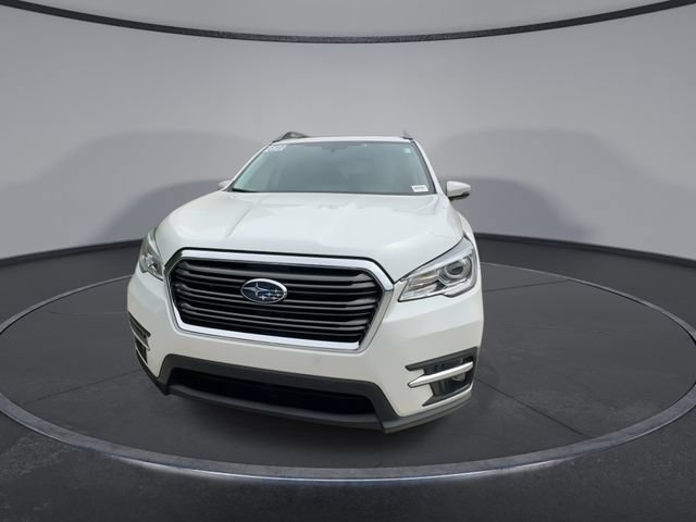 Used 2022 Subaru Ascent Limited w/ Technology Package AWD/4WD image 3